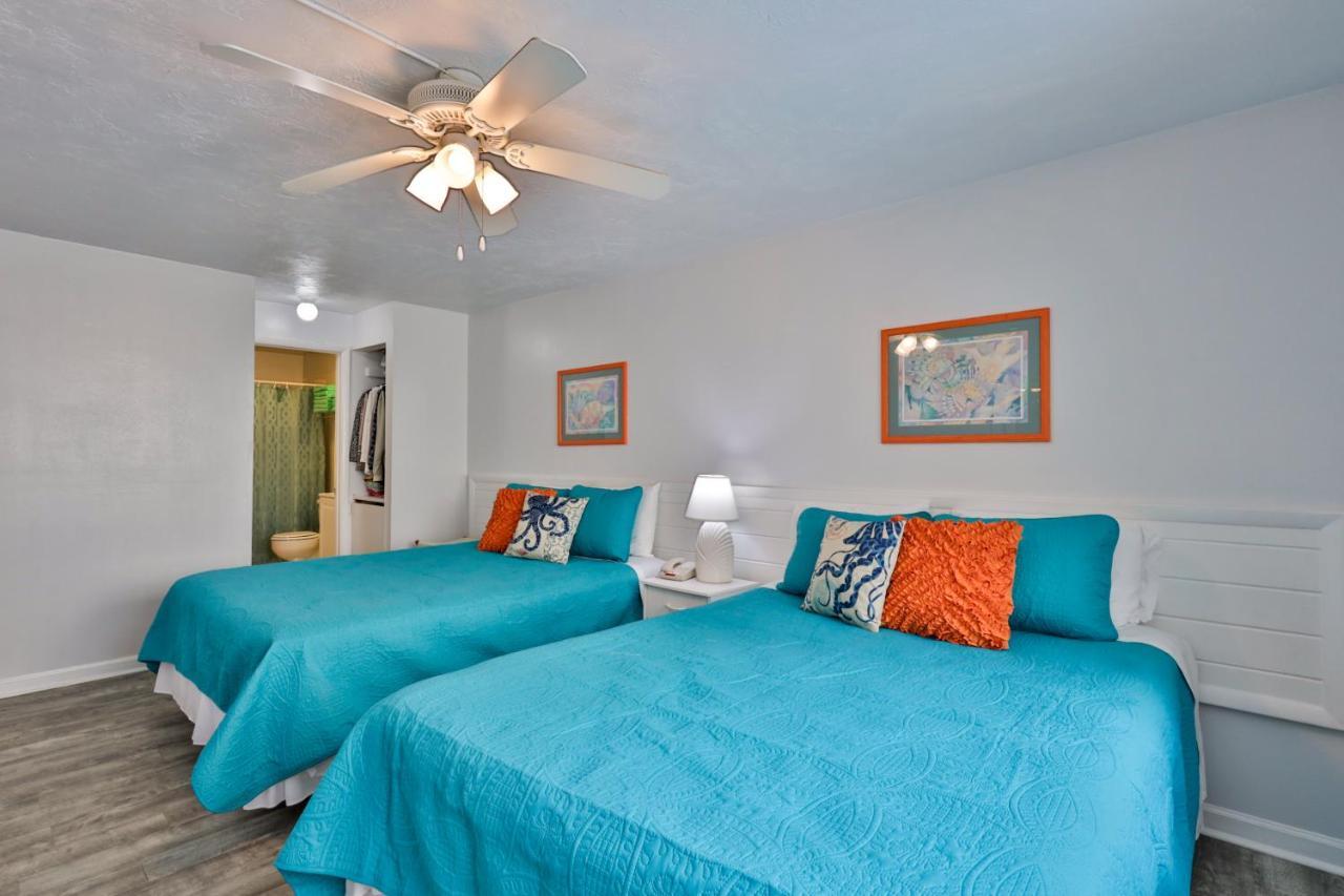 Coastal Waters Hotel New Smyrna Beach Exterior photo