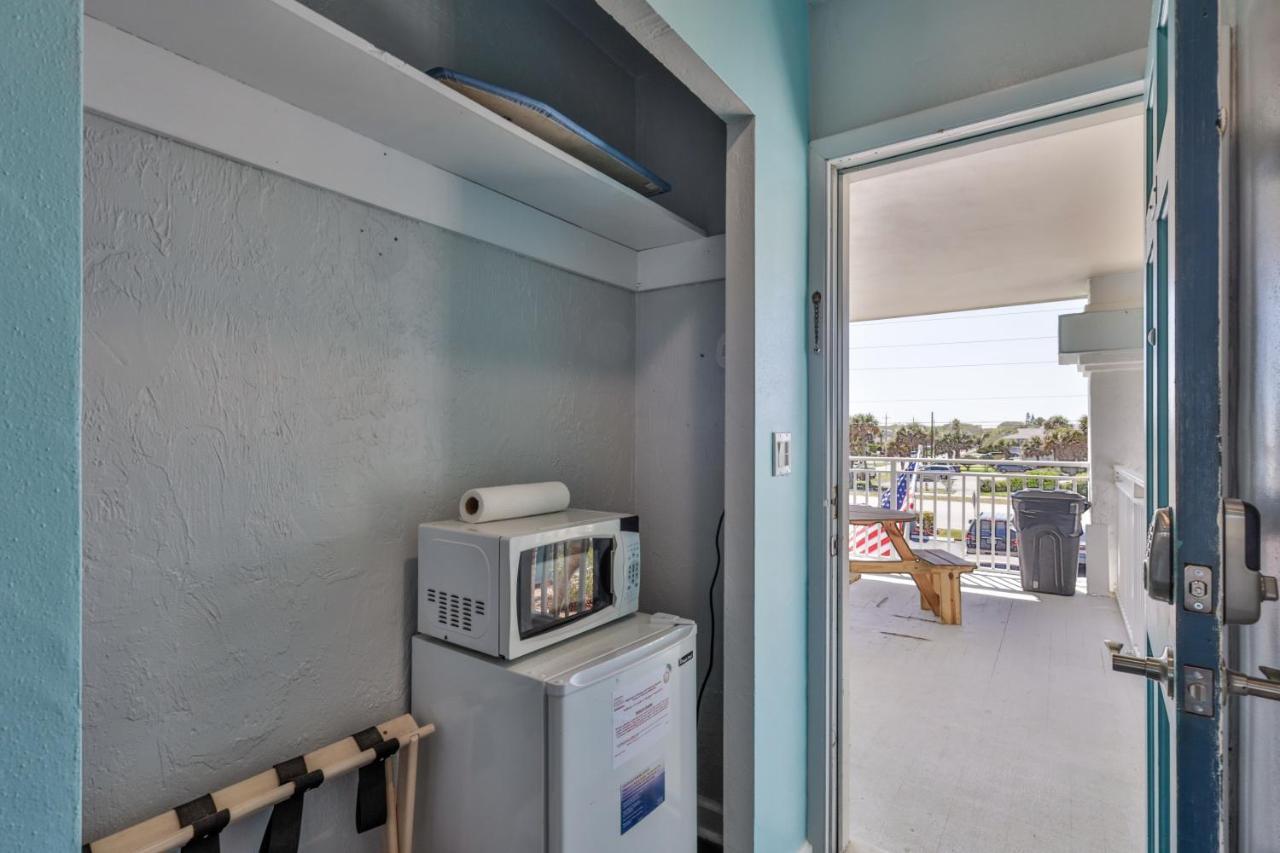 Coastal Waters Hotel New Smyrna Beach Exterior photo